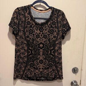Ink n Burn Black and Tan Lace Short Sleeve running Top XL
